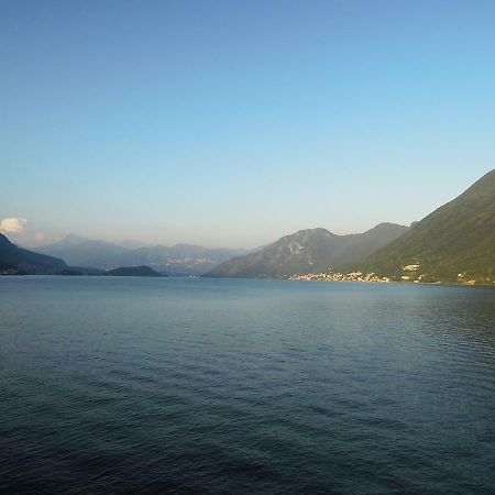Charming House With Private Dock On Lake Como Ардженьо Екстериор снимка